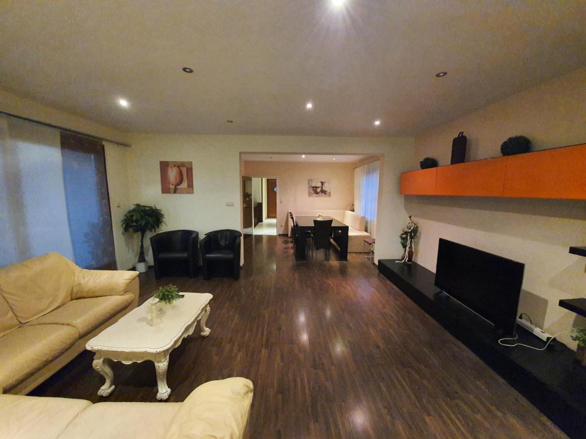 Apartment Bei Hamburg Bis 10 Personen Mit Terasse Und Gartennutzung. Buchholz in der Nordheide Zewnętrze zdjęcie